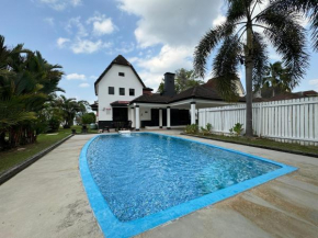 A’famosa Villa D’faro Private Swimming Pool
